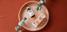 Laden Sie das Bild in den Galerie-Viewer, "Mother Earth" Argan Oil & CBD